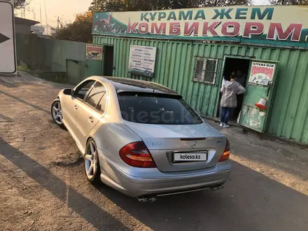 Mercedes-Benz E 320 2003 года за 8 400 000 тг. в Астана – фото 9