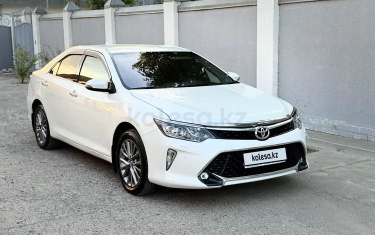 Toyota Camry 2018 года за 13 700 000 тг. в Шымкент