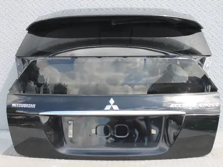 Крышка багажника на Mitsubishi Eclipse Cross за 200 000 тг. в Алматы – фото 3