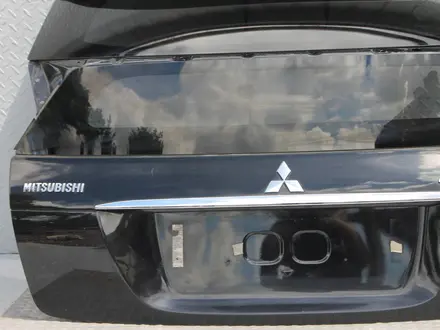 Крышка багажника на Mitsubishi Eclipse Cross за 200 000 тг. в Алматы – фото 4