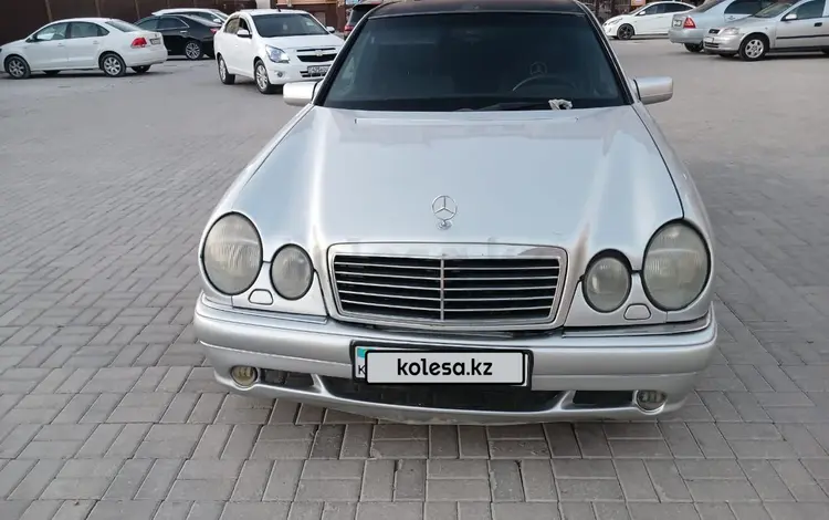 Mercedes-Benz E 320 1996 года за 2 400 000 тг. в Актау