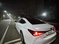 Lexus ES 250 2018 года за 18 200 000 тг. в Алматы – фото 9