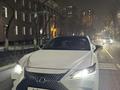 Lexus ES 250 2018 года за 18 200 000 тг. в Алматы – фото 2