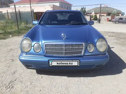 Mercedes-Benz E 280 1996 года за 2 900 000 тг. в Кызылорда – фото 3