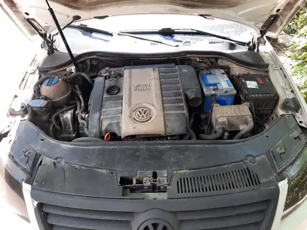 Volkswagen Passat 2005 года за 3 500 000 тг. в Алматы – фото 13