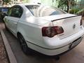 Volkswagen Passat 2005 года за 3 500 000 тг. в Алматы – фото 4