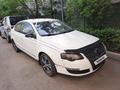 Volkswagen Passat 2005 года за 3 500 000 тг. в Алматы – фото 6