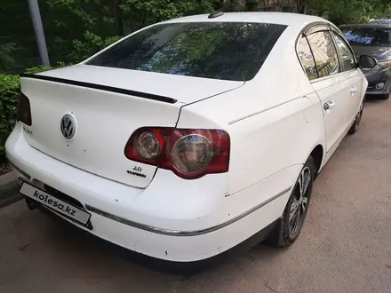 Volkswagen Passat 2005 года за 3 500 000 тг. в Алматы – фото 7