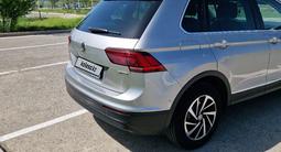 Volkswagen Tiguan 2019 года за 13 500 000 тг. в Атырау – фото 4