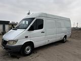 Mercedes-Benz Sprinter 2002 года за 5 500 000 тг. в Атырау – фото 3