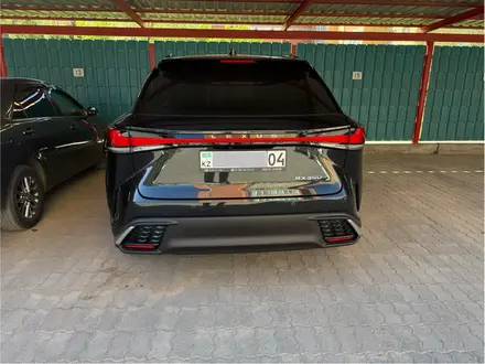 Lexus RX 350 2024 года за 38 000 000 тг. в Актобе – фото 3