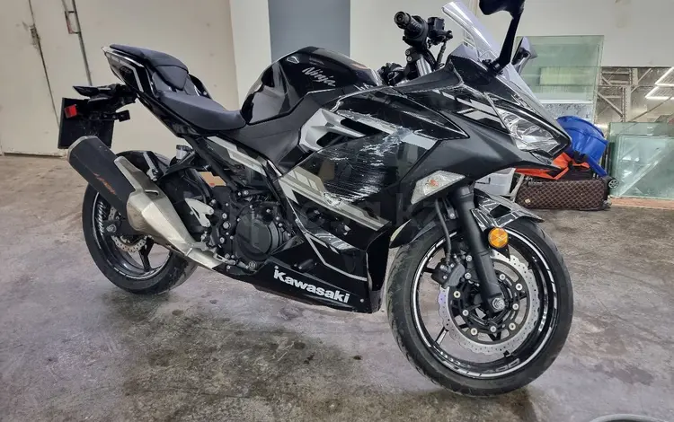 Kawasaki  Ninja 400 2018 года за 2 500 000 тг. в Алматы