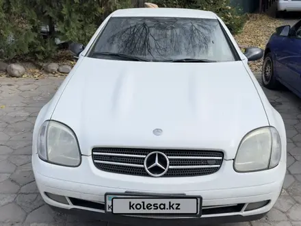 Mercedes-Benz SLK 230 1997 года за 4 000 000 тг. в Алматы