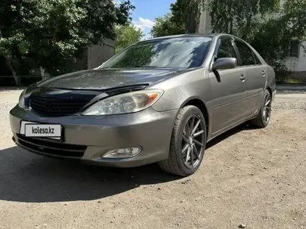 Toyota Camry 2002 года за 5 300 000 тг. в Экибастуз – фото 2