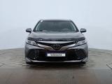 Toyota Camry 2020 годаүшін10 590 000 тг. в Астана – фото 2