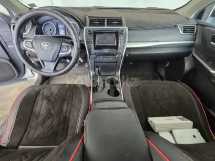 Toyota Camry 2015 года за 5 500 000 тг. в Жанаозен – фото 4