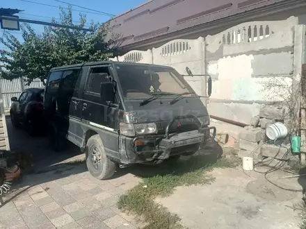 Mitsubishi Delica 1992 года за 1 500 000 тг. в Алматы