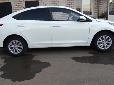 Hyundai Accent 2021 года за 6 300 000 тг. в Кокшетау – фото 5