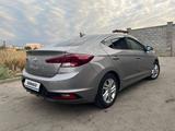 Hyundai Elantra 2020 года за 9 500 000 тг. в Астана – фото 2