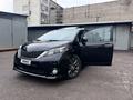 Toyota Sienna 2014 года за 11 800 000 тг. в Алматы