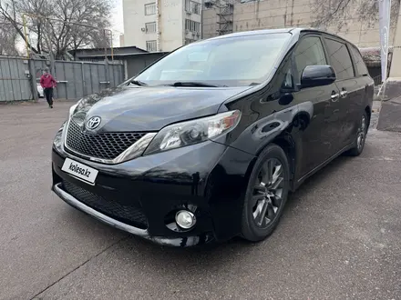 Toyota Sienna 2014 года за 11 800 000 тг. в Алматы – фото 6