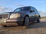 Mercedes-Benz E 220 1993 годаүшін2 200 000 тг. в Караганда – фото 4
