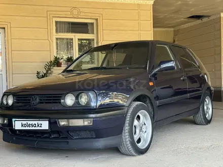 Volkswagen Golf 1993 года за 1 800 000 тг. в Шымкент – фото 2