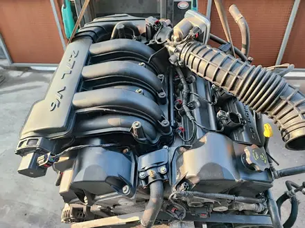 Двигатель Chrysler 300c 2.7 за 1 000 000 тг. в Алматы – фото 6