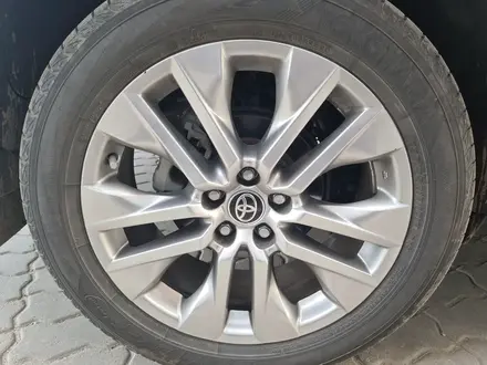 Toyota RAV4 2021 года за 19 400 000 тг. в Актобе – фото 54