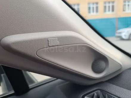 Toyota RAV4 2021 года за 19 400 000 тг. в Актобе – фото 62