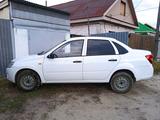 ВАЗ (Lada) Granta 2190 2013 годаfor3 100 000 тг. в Семей – фото 2