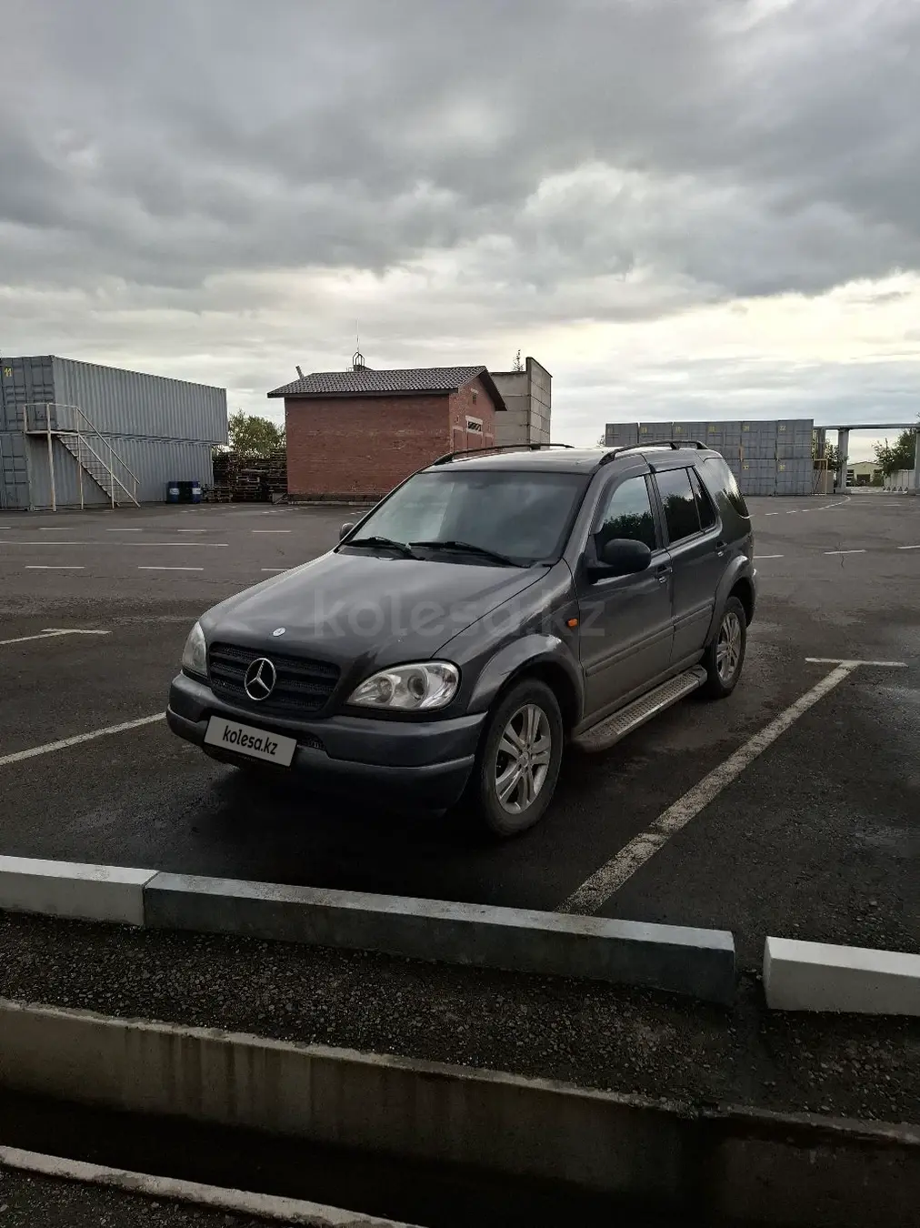 Mercedes-Benz M-Class, 2000