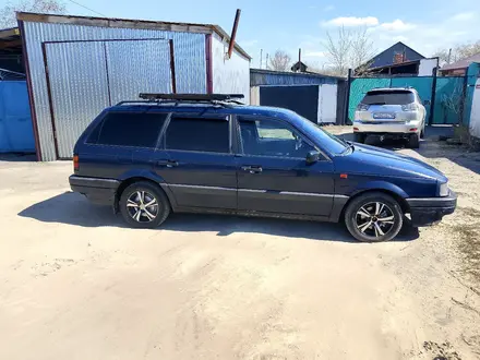 Volkswagen Passat 1992 года за 1 300 000 тг. в Семей