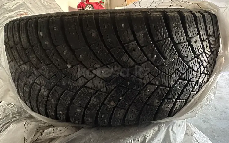 Шины Pirelli 235/45/18 комплект за 120 000 тг. в Уральск