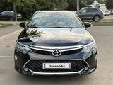 Toyota Camry 2017 года за 13 500 000 тг. в Уральск