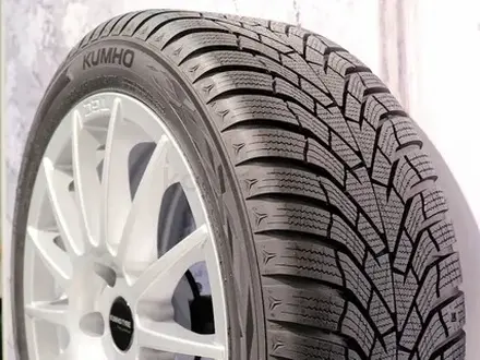 KUMHO 215/50 R18 92V WP52 (CN) за 29 400 тг. в Алматы