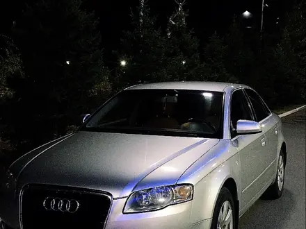 Audi A4 2004 года за 3 500 000 тг. в Астана