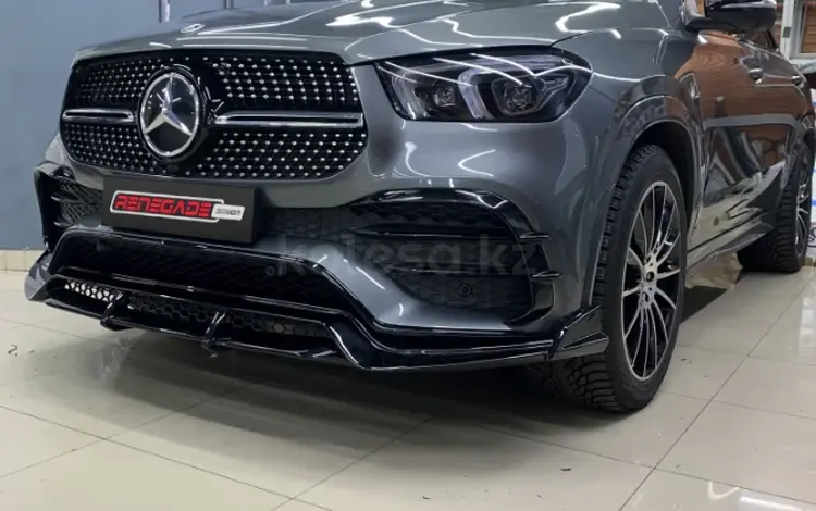 Губа переднего бампера Mercedes-Benz GLE Coupe C167 за 802 317 тг. в Алматы