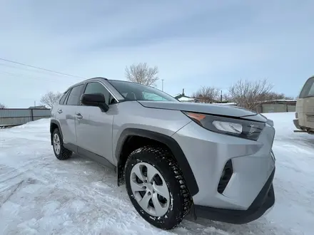 Toyota RAV4 2021 года за 12 000 000 тг. в Кокшетау – фото 2