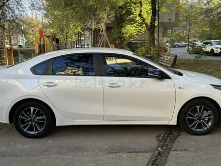 Kia Cerato 2022 года за 9 200 000 тг. в Алматы – фото 2