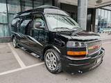 GMC Savana 2012 года за 35 000 000 тг. в Астана