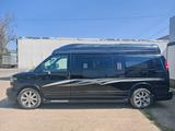 GMC Savana 2012 года за 30 000 000 тг. в Астана – фото 3