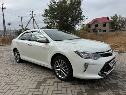 Toyota Camry 2017 года за 11 700 000 тг. в Уральск – фото 9