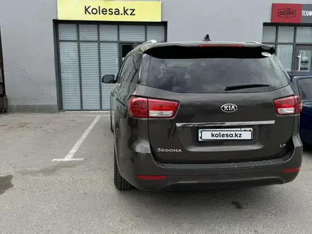 Kia Sedona 2016 года за 14 000 000 тг. в Кызылорда – фото 4