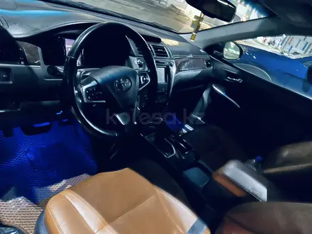 Toyota Camry 2018 года за 12 700 000 тг. в Алматы – фото 8
