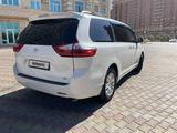 Toyota Sienna 2015 годаfor15 500 000 тг. в Актау – фото 4