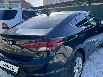 Hyundai Elantra 2020 года за 9 000 000 тг. в Астана – фото 5