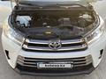 Toyota Highlander 2017 года за 17 800 000 тг. в Шымкент – фото 8
