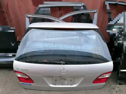 Крышка багажника универсал на мерседес w211 за 34 999 тг. в Алматы