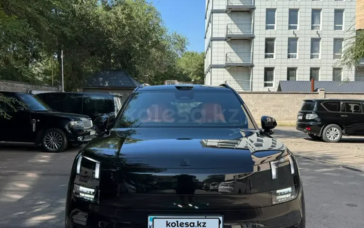 Lynk & Co 900 2026 года за 35 500 000 тг. в Алматы